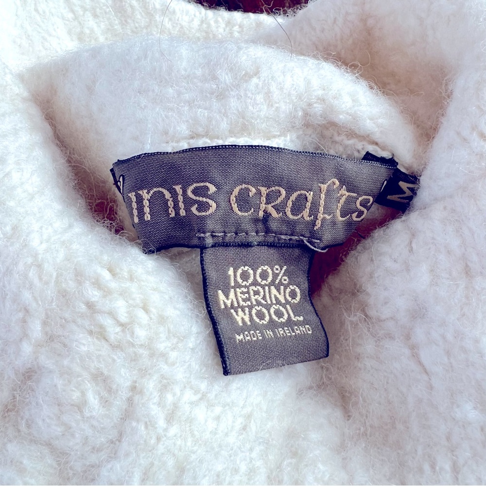 Inis Crafts 100% Merino Wool Cable Knit Chunky Turtleneck Sweater, Size M - Picture 6 of 6
